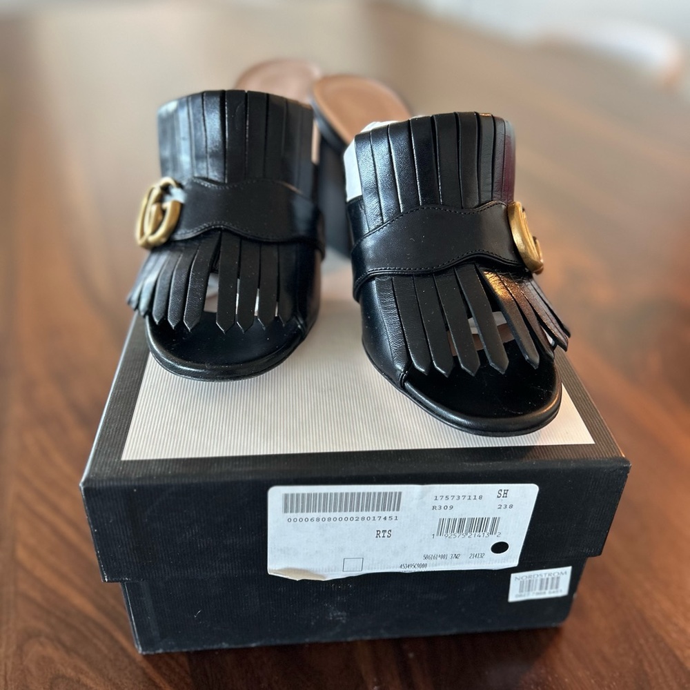 Gucci Marmot GG Kiltie Leather Fringe Block Heel Mules. Sz 37
